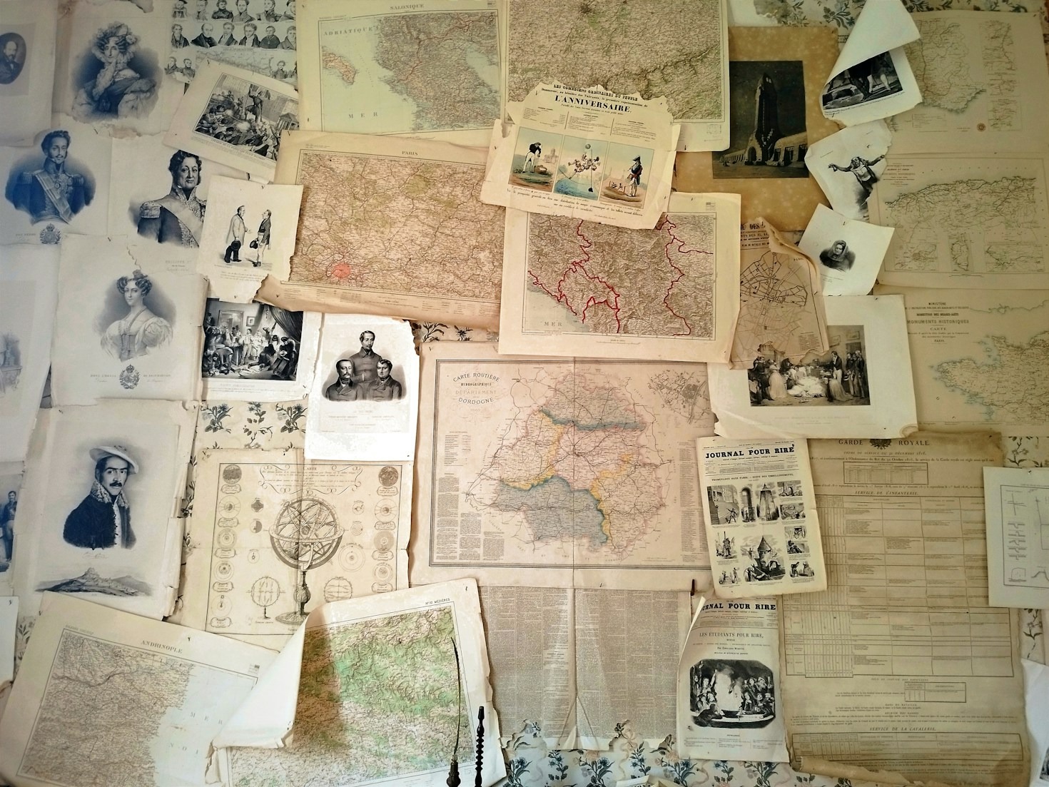 Transforming Old Keepsakes Into Digital Treasures